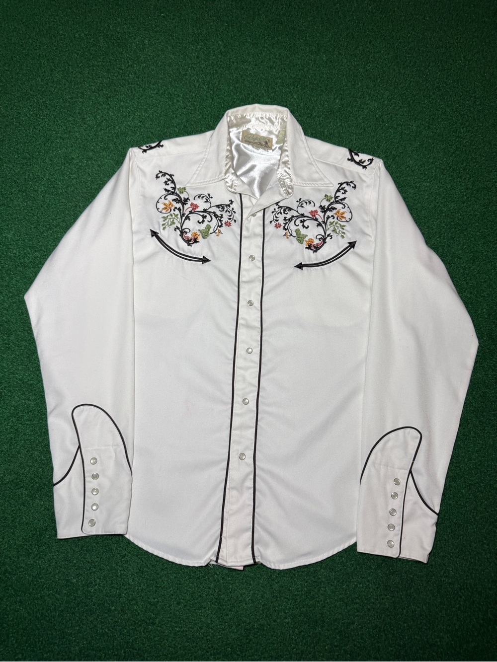 Roper Vintage Pearl Snap Shirt Western Cowboy White Medium Floral Embroidered